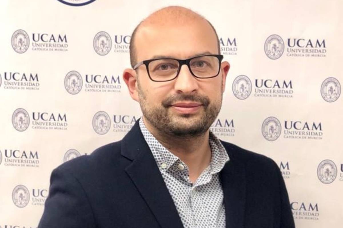 Daniel Guillén, secretario académico de la Facultad de Enfermera de la UCAM y presidente ejecutivo de Aceese.